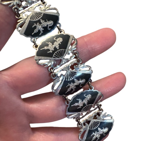Elegant Vintage Siam Sterling 925 Black Silver Thai Goddess Nielo Bracelet - Picture 2 of 10
